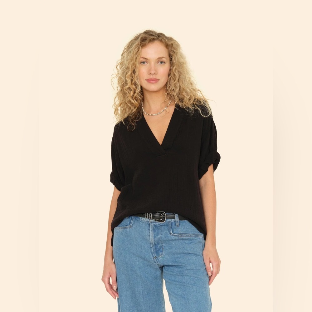 XIRENA Avery Top in BLACK - Size XS 🖤